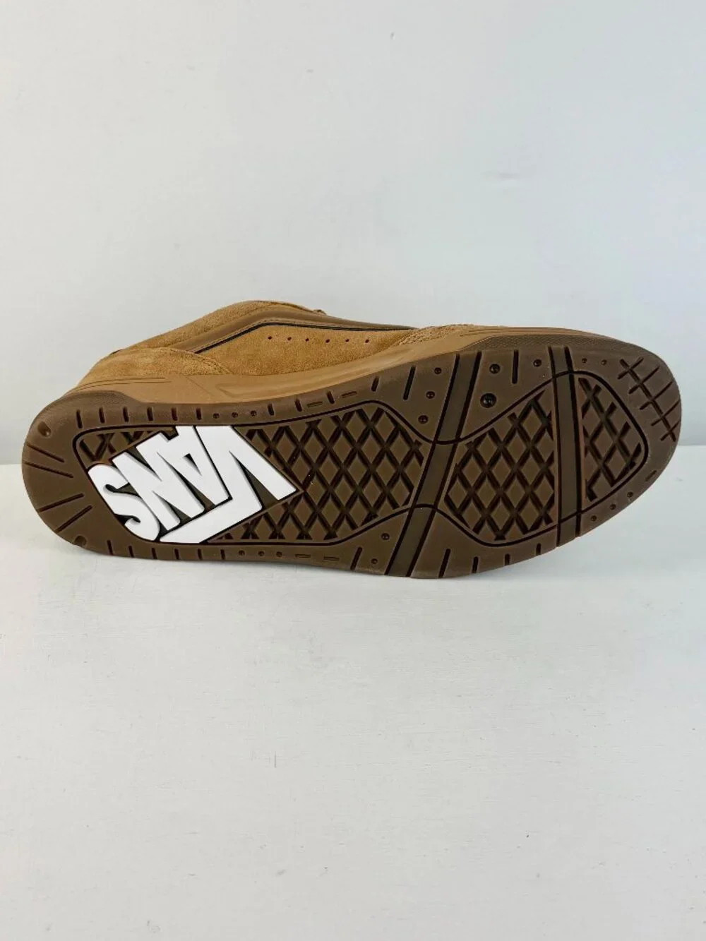 US Men's 12- VANS Hylane Skate Shoe - Tonal Chipmunk -  721356